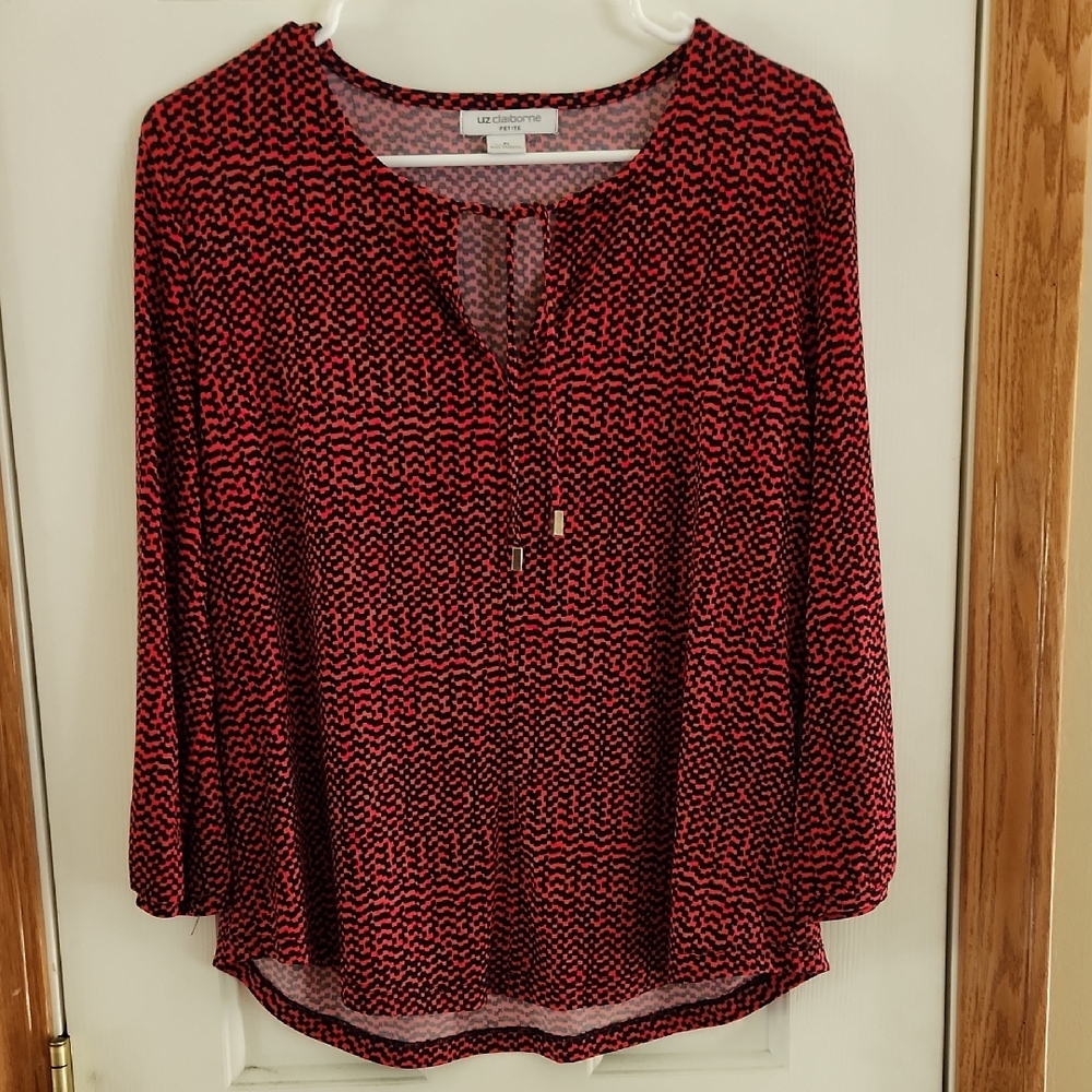Liz Claiborne Red and Black Women's Petite Top